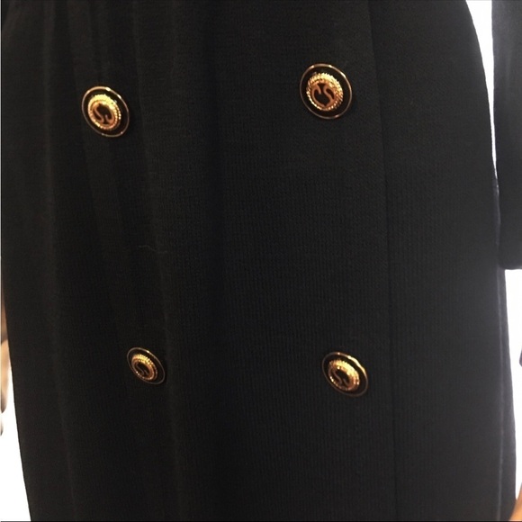 ST. JOHN BLACK DRESS IN EXCELLENT CONDITION - Picture 5 of 16